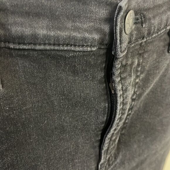 J. Crew MERCANTILE Black 5 Pocket Distressed Skinny Jean- Size 12/31 - Picture 6 of 11